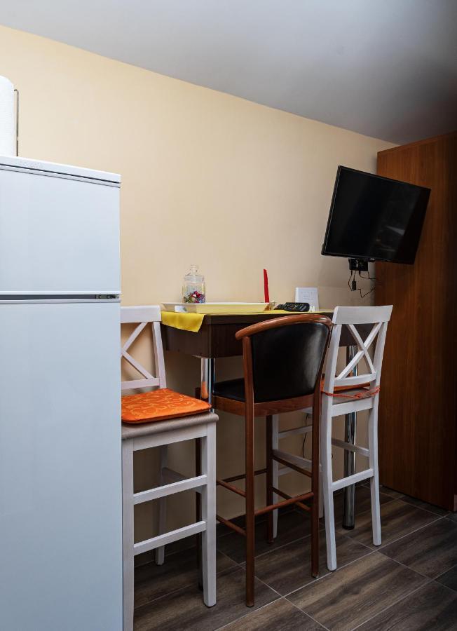 Apartmani Kamena Ruza Budva Zewnętrze zdjęcie