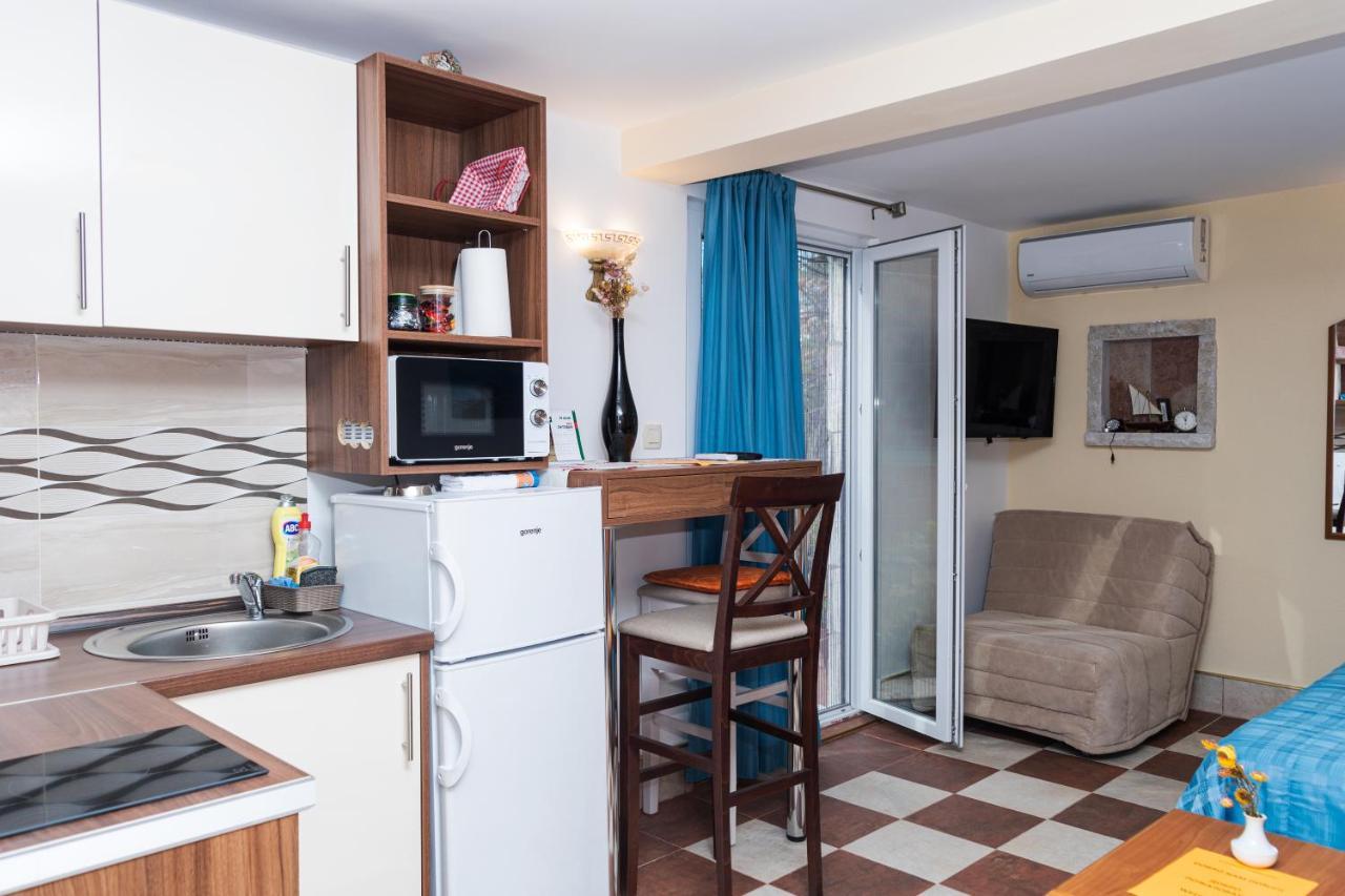 Apartmani Kamena Ruza Budva Zewnętrze zdjęcie
